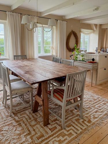外部景觀, Charming Farmhouse With Open Spaces Near Österlen (Charming Farmhouse With Open Spaces Near Osterlen) in 盧德魯普