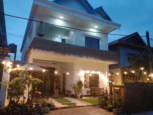 The Picture House M'Pai Bay in Mpai Bei