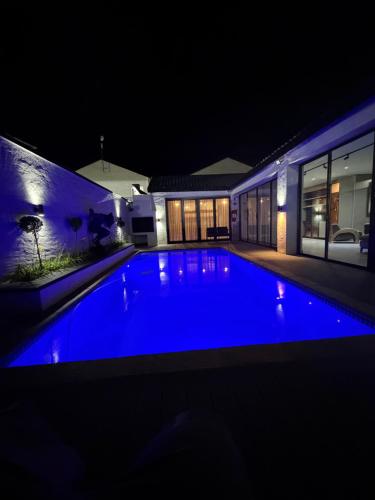Peldbaseins, Villa On 59 in Giyani