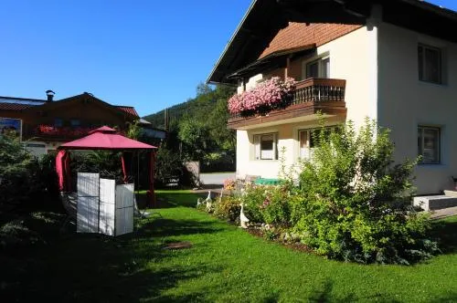 Ferienhaus Försterlisl - direkt beim Skilift in Kleinarl, Österreich