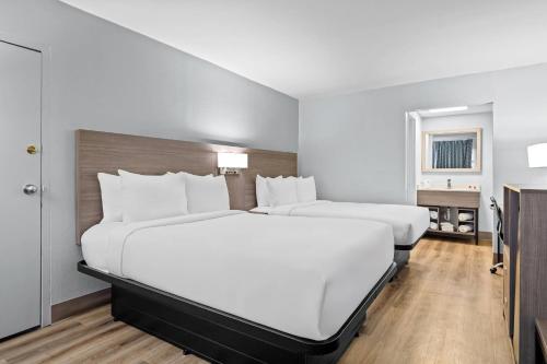 Econo Lodge Daytona Beach - Speedway, Дейтона-Бич