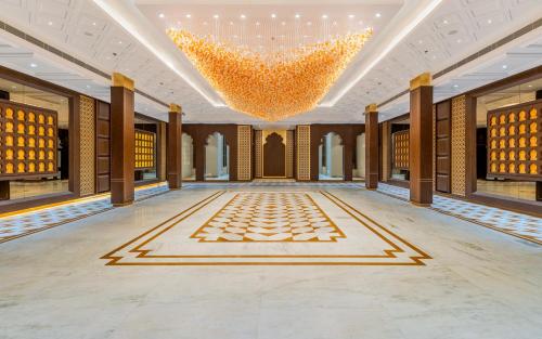 Sala de refeições, Raj Leela Heritage Resort By Estherea in Ranakpur
