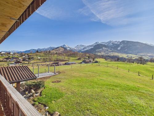 room detail thumbnail 1