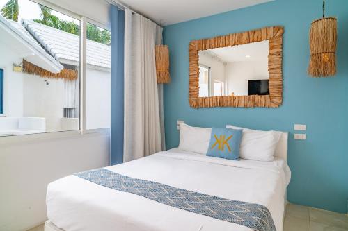 room detail thumbnail 0