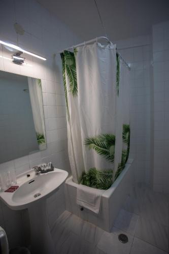 Hostal Residencia Avenida 2