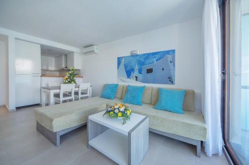 Aparthotel Ferrer Skyline - image 12