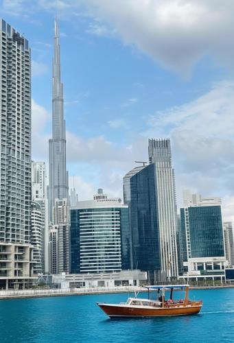 Stylish 3BR Apt Burj Khalifa and Fountain Panorama, Dubai (Foto 8)