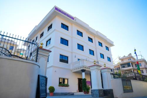 Hotel Harmika - Spiritual retreat with garden & Stupa view, Kathmandu