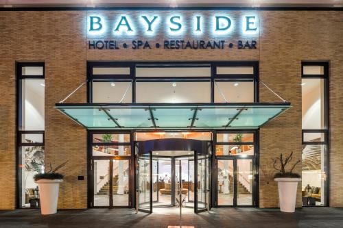 入口, 海灣酒店 (Bayside) in 沙爾博伊茨