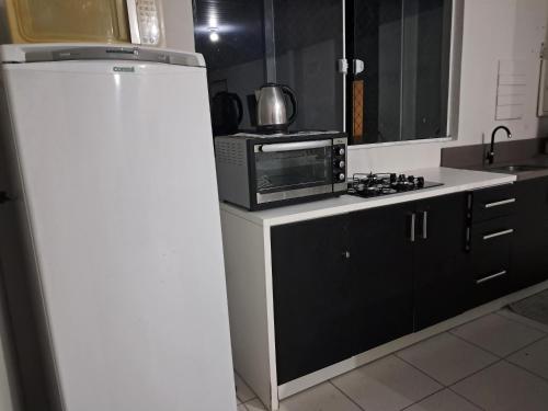 Apartamento 2 quartos 2 km da praia espaçoso - image 3