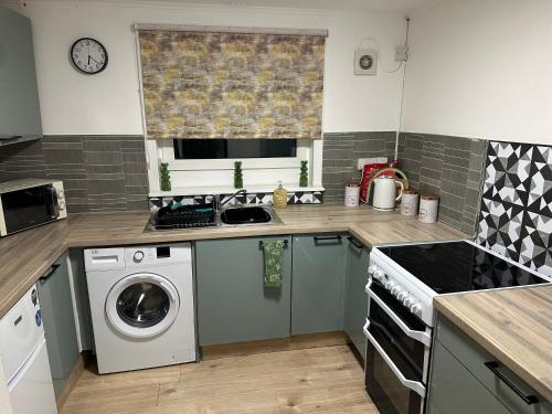 3 bedroom apartment in Камбернолд