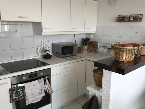 Appartement VUE SUR MER avec WIFI et terrasse à PERROS-GUIREC Ref-816 - image 2