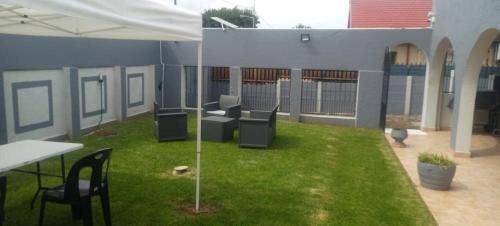 Lifegate Guest House