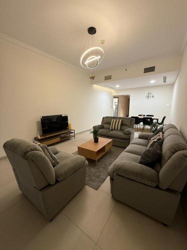 Luxurious 2Bedroom Apartment A-110