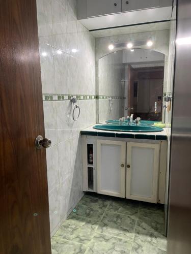 Tu Hogar en la Isla Equipado y Cerca del Mar in Porlamar