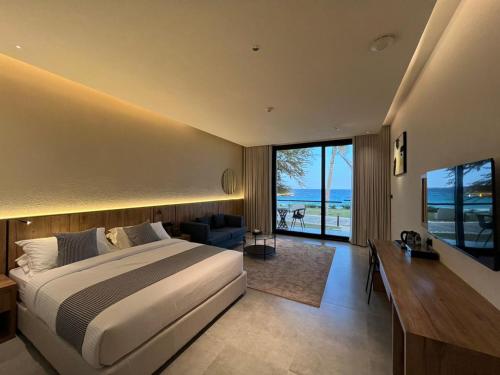 Dhabab Bay Resort in طيوي