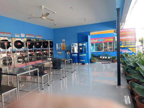 Nopphadon Hotel near วัดปลูกศรัทธา