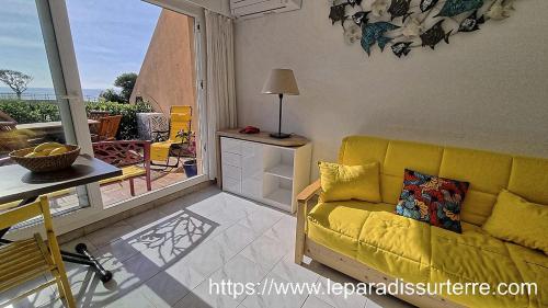 Location Cap Neree acces mer direct, piscine et jardin, Le Trayas entre Cannes et Saint-Raphael in Le Trayas Superieur