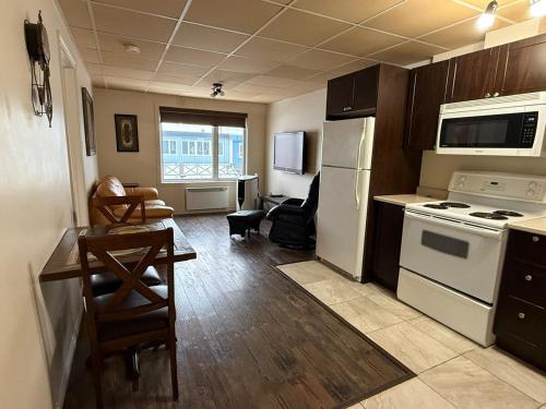 Appartement #2 avec chambre tout inclus in Baie-Comeau (QC)