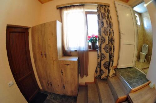 Saro B&B and Extreme Safari Tours in Tatev