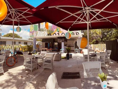 Atrium Star Wars-themed Design District in Miami (FL)