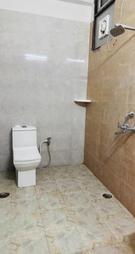 maharaja holidays,unit a1, rajrooppur, prayagraj in Subedarganj