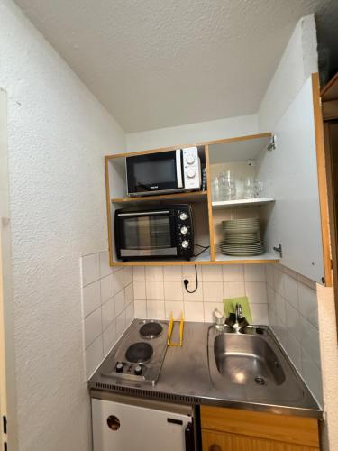 Ski InOut -Tignes Val Claret -3 Beds Flat B100 in Tignes
