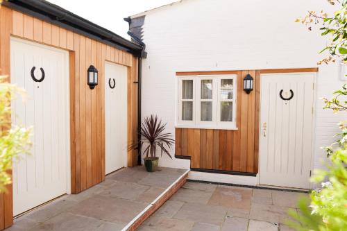 Balcony/terrace, The Pelican Inn in Devizes