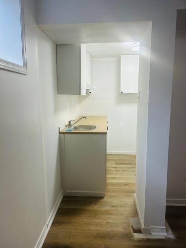 Kitchen, Macoun Stay in Alta Vista