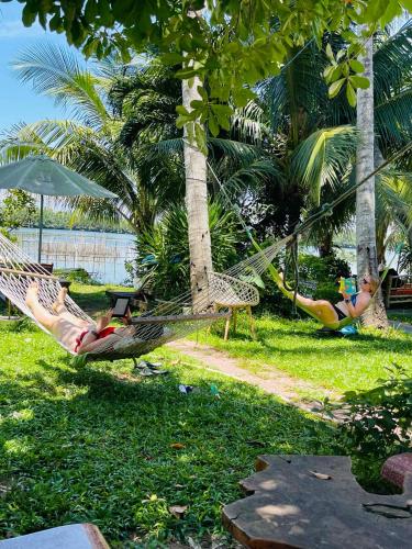 Coral Riverside Homestay & Hostel in Cửa Đại