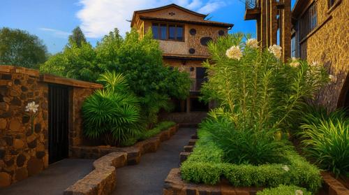 Hôtel restaurant le MIAMIAM GLOUGLOU (Hotel restaurant le MIAMIAM GLOUGLOU) in Antsirabe