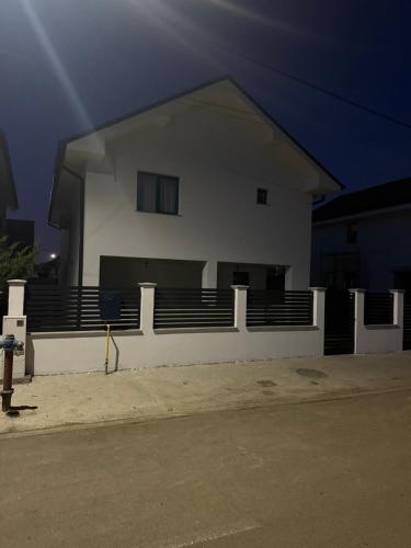 Casa Andreea 2 – khách sạn tại Sanmartin