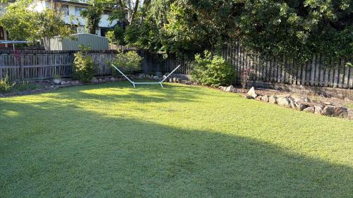 3BR Comfy Home, Gym & Garden in The Gap, The Gap