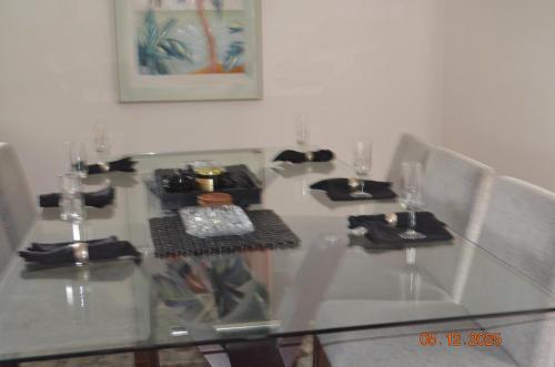 Donvale House 15KM to CBD 3 Bed rooms in Mitcham
