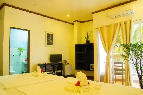 room detail thumbnail 1