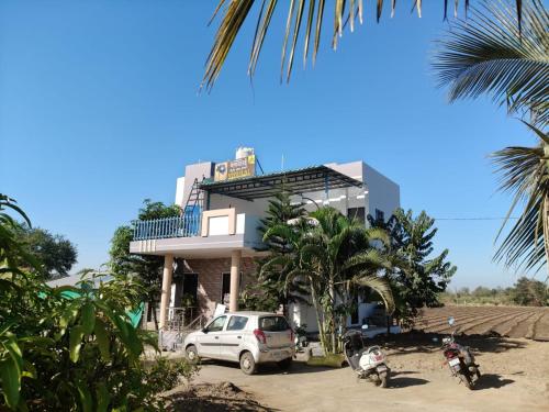 VERULAI RETREAT HOMESTAY  I  NEAR ELLORA CAVES AND GRISHNESHWAR TEMPLE I CLEAN AND PEACEFUL STAY - image 4
