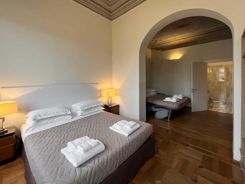 Hotel la Scala - Tap to explore photos