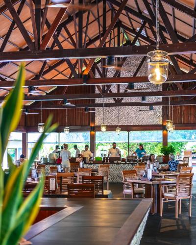 Restaurant, The Barefoot Eco Hotel in Haa Dhaalu Atoll