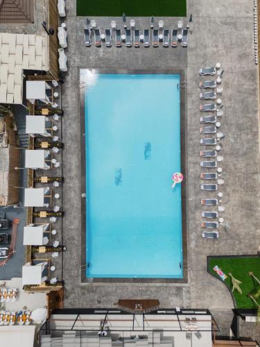 Middle Beach Hotel in Jounieh