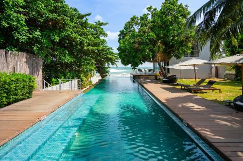 Centara Q Resort Rayong - Tap to explore photos