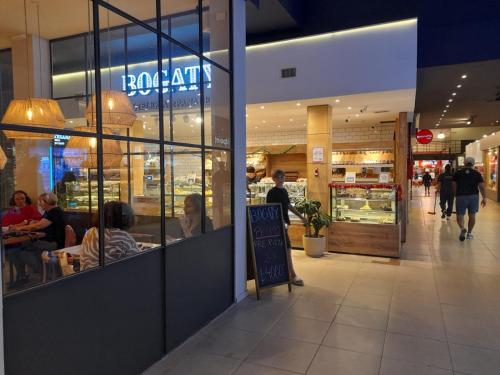 Shops, Tu Alojamiento Familiar en Mar del Plata in Caisamar
