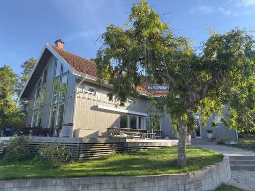 Scandinavian Villa with Sea Views Stockholm in Saltsjöbaden