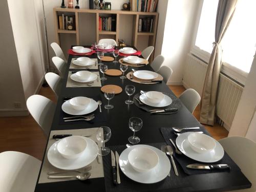Disney and Paris 5 rooms 110m2 free parking in 洛尼