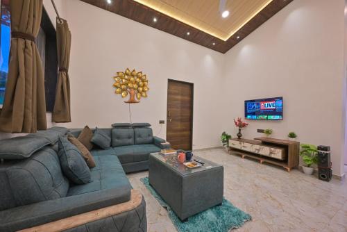 The Thakars Villa Dudhiware Lonavala in Ambegaon