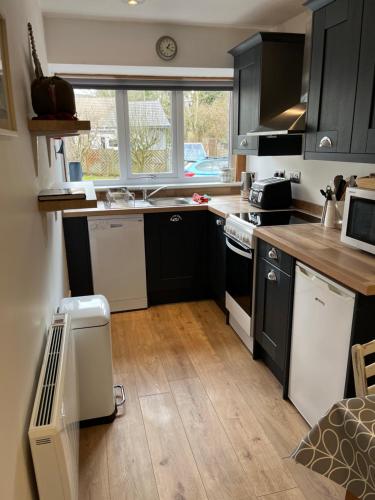 Red Squirrel Cottage in Strathtay