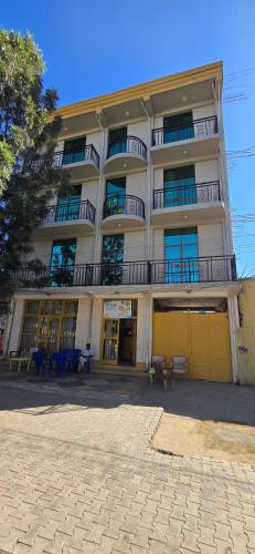 Temesegen Hotel – khách sạn tại Axum