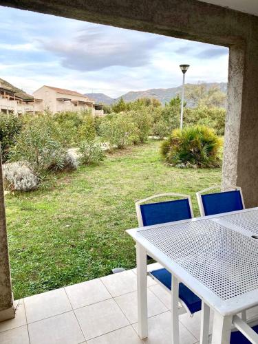Appartement 2 chambres - Rez-de-jardin - Avec piscine in Oletta