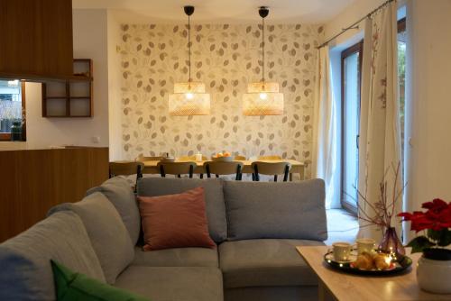 Bright 4 bedroom House with living room and work place Warsaw - Kamienna Gora
