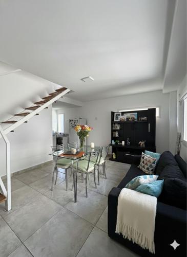 Luminoso y Amplio dúplex con parrilla y terraza exclusiva