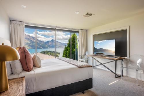Limerick Lane |Fire Place|Lake Views |BBQ |AC - image 12